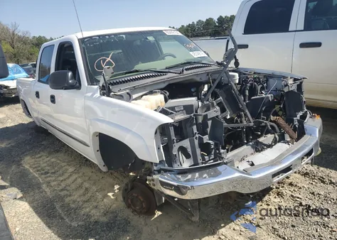 2005 GMC Sierra C2500 Heavy Duty из США, поврежденный, VIN 1GTHC23UX5F930674